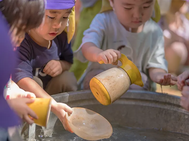かおう保育園では教えずに「共感すること」
を大事にしています