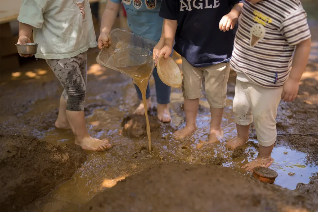 ホンモノ体験四季をとおした自然体験春のどろんこ