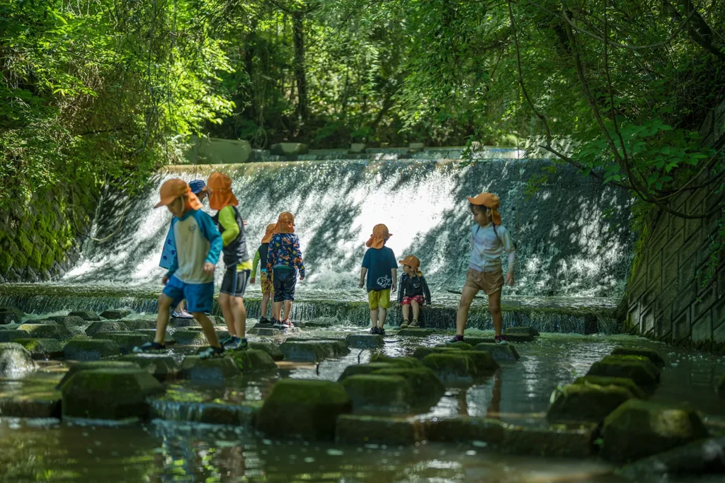 ホンモノ体験四季をとおした自然体験ことりの森
