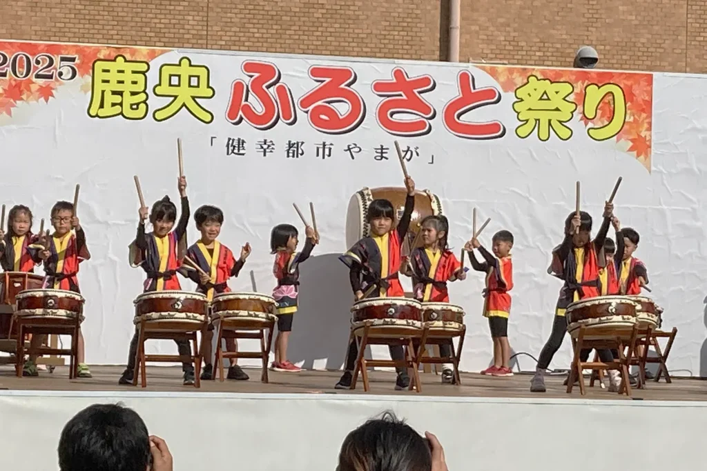 鹿央町伝統芸能あおぞら太鼓